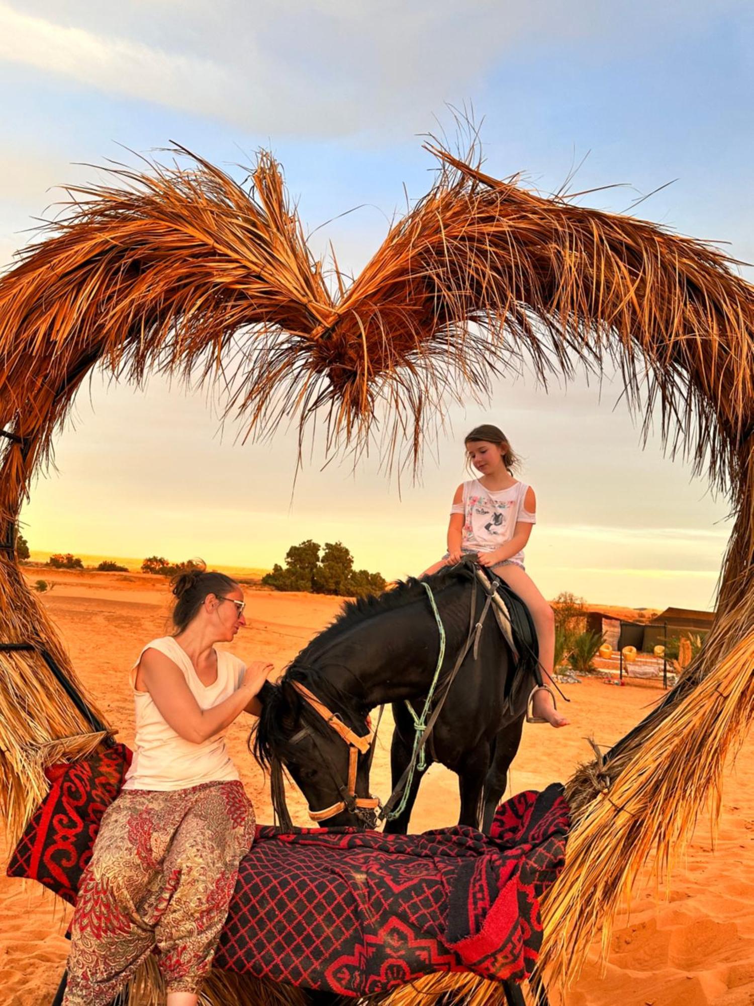 Sahara Wellness Camp Bed and Breakfast Merzouga Eksteriør billede